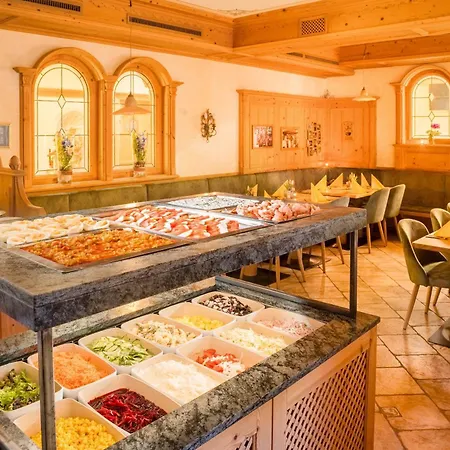 Hotel Garni Alpenland