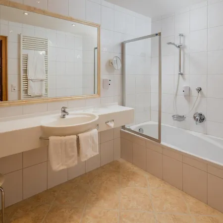 Hotel Garni Alpenland